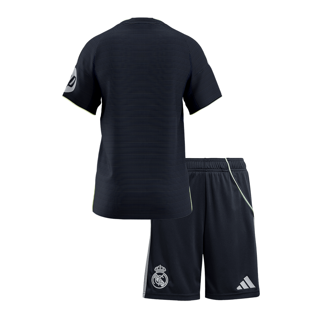 Real Madrid Udebanesæt Børn 2025/26