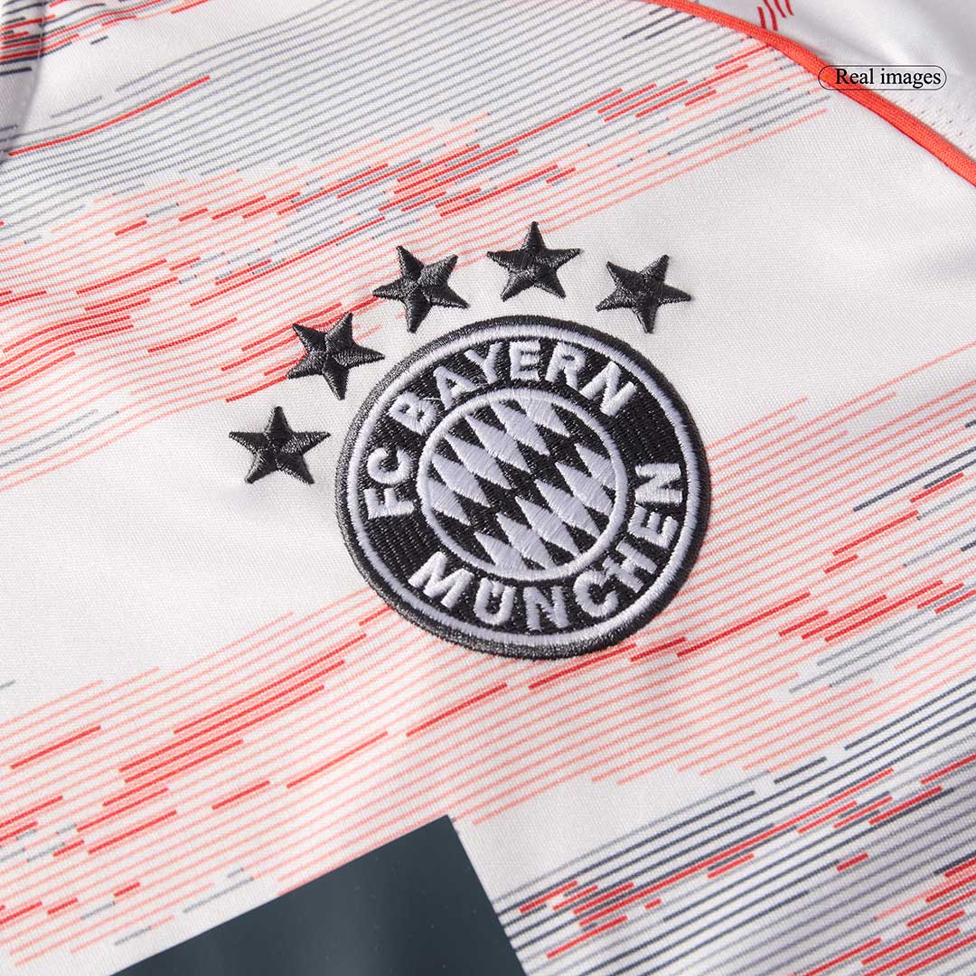 Bayern Munich Udebanetrøje 2025/26 UPAMECANO #2