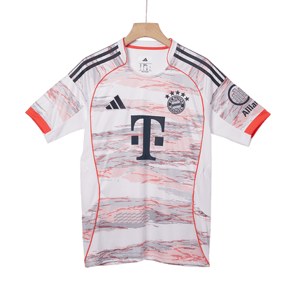 Bayern Munich Udebanebanesæt 2025/26